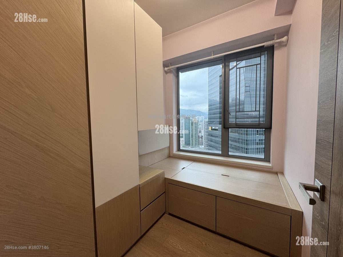 Aurora Rental 2 Bedrooms , 1 Bathroom 444 ft²