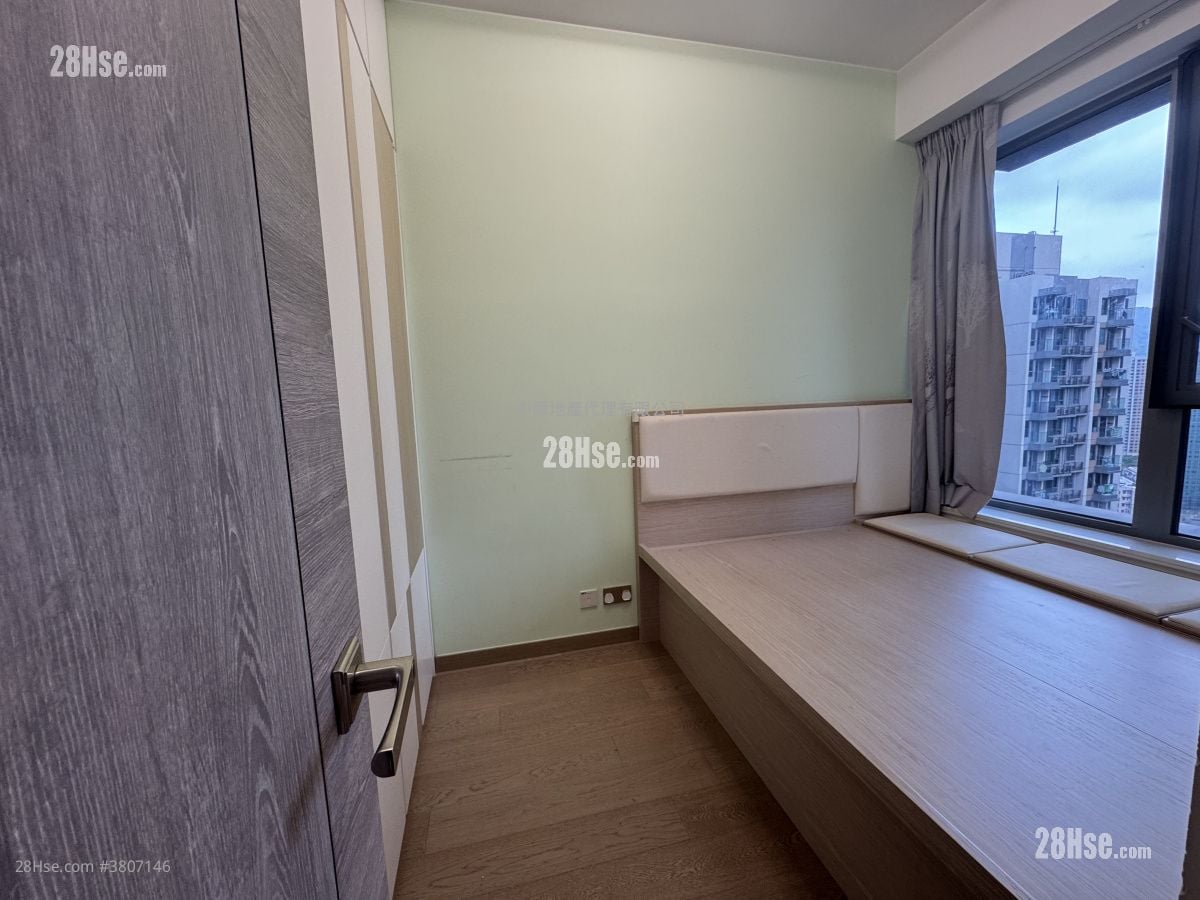 Aurora Rental 2 Bedrooms , 1 Bathroom 444 ft²