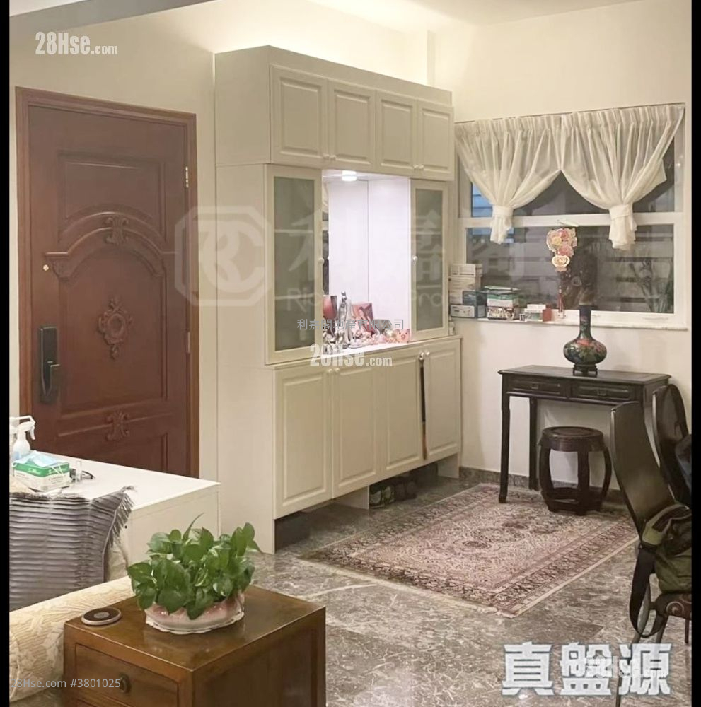 翠峦阁 租盘 3 房 , 2 浴室 1,517 平方尺