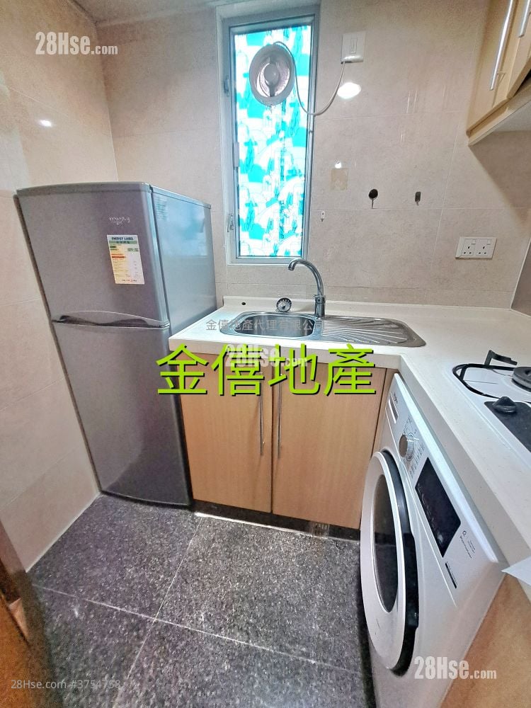 Fa Yuen Plaza Rental 2 Bedrooms , 1 Bathroom 322 ft²