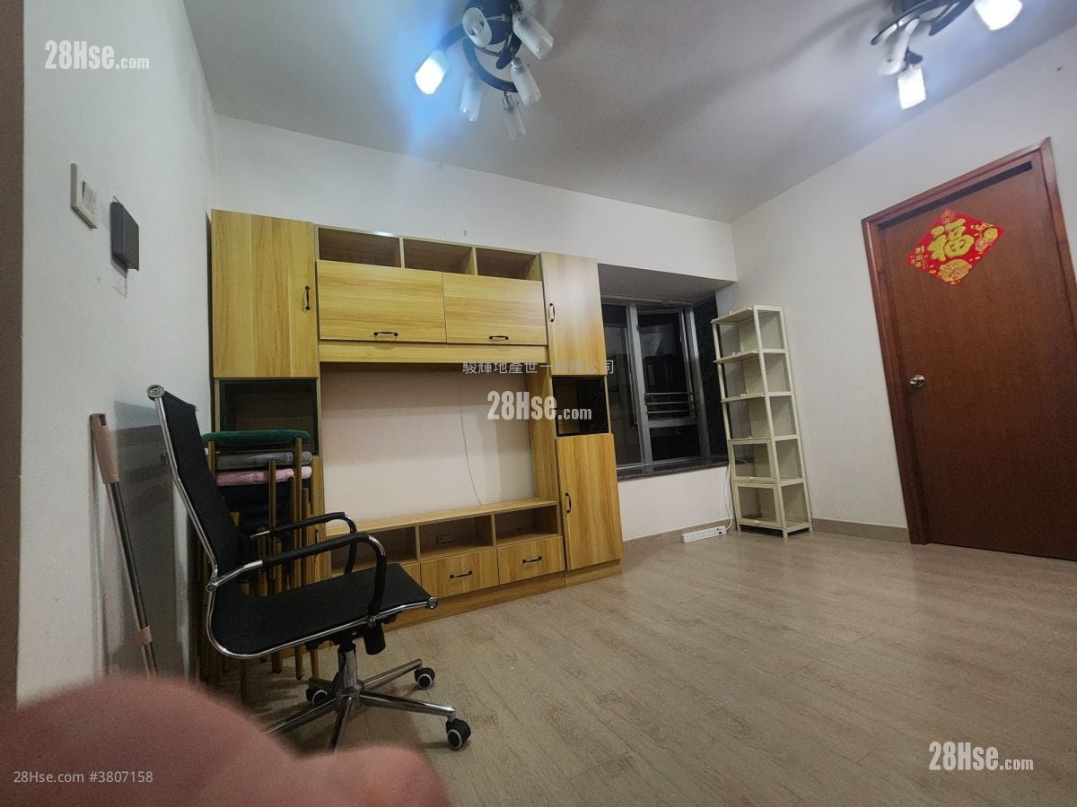 Fa Yuen Plaza Rental 2 Bedrooms , 1 Bathroom 322 ft²