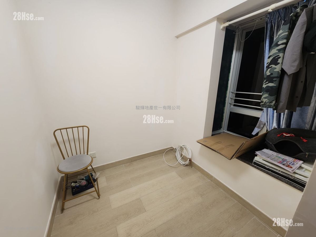 Fa Yuen Plaza Rental 2 Bedrooms , 1 Bathroom 322 ft²