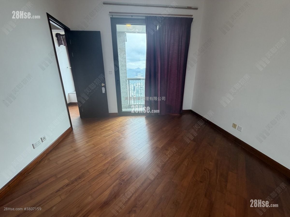 帝峰皇殿 租盘 4 房 , 4 浴室 1,438 平方尺