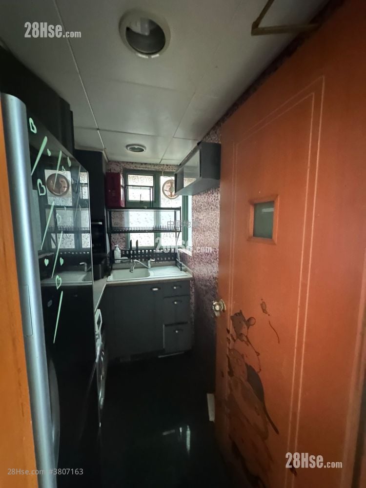 Oceania Heights Sell 2 Bedrooms 457 ft²