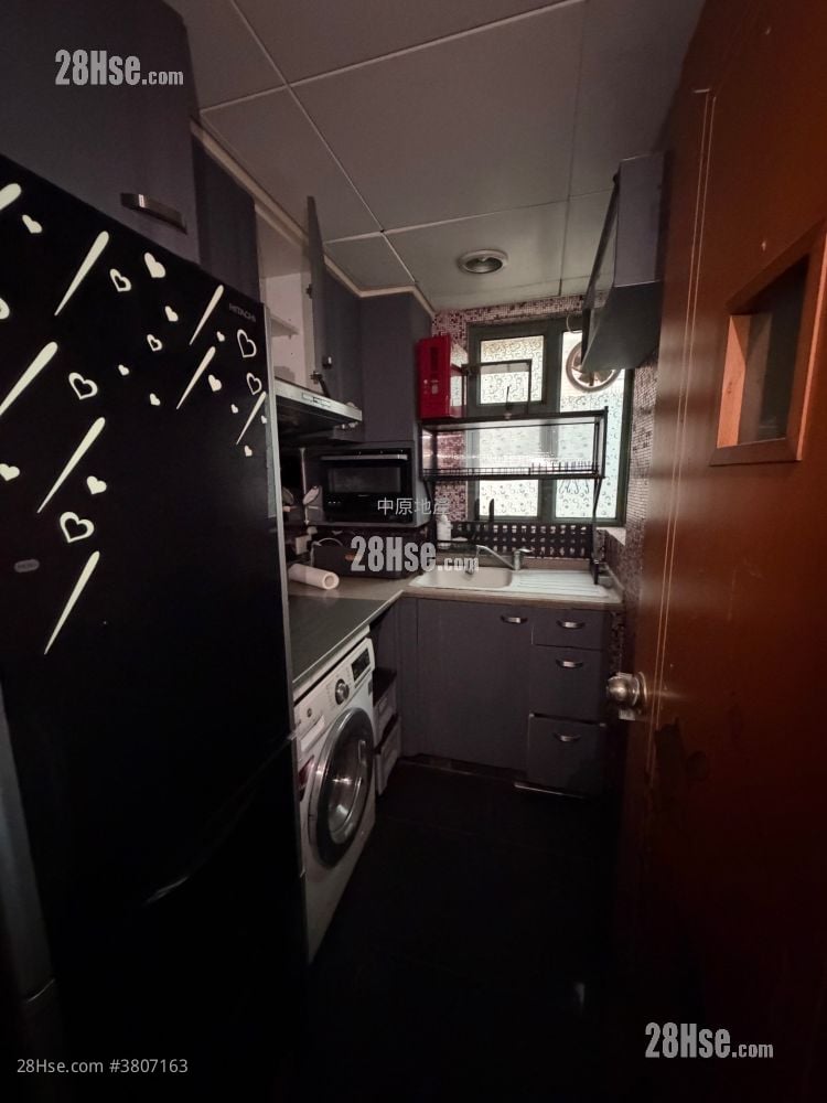 Oceania Heights Sell 2 Bedrooms 457 ft²