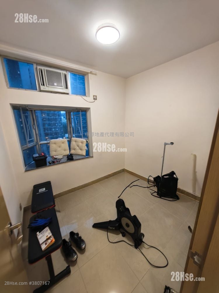 海滨花园 售盘 2 房 , 1 浴室 422 平方尺