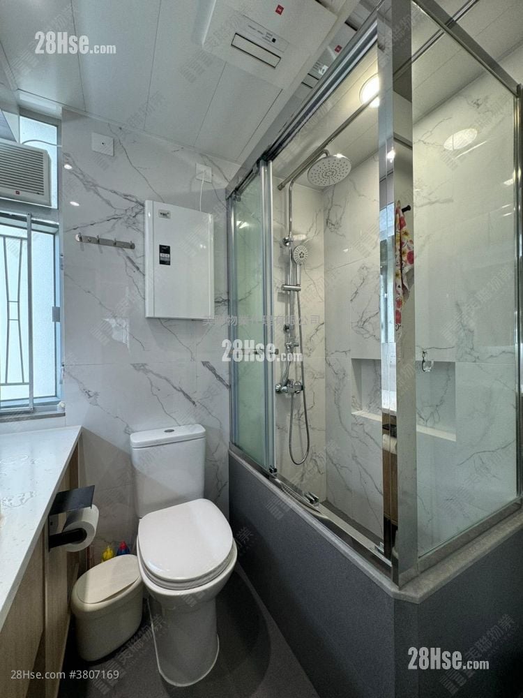 海滨花园 售盘 3 房 , 1 浴室 583 平方尺