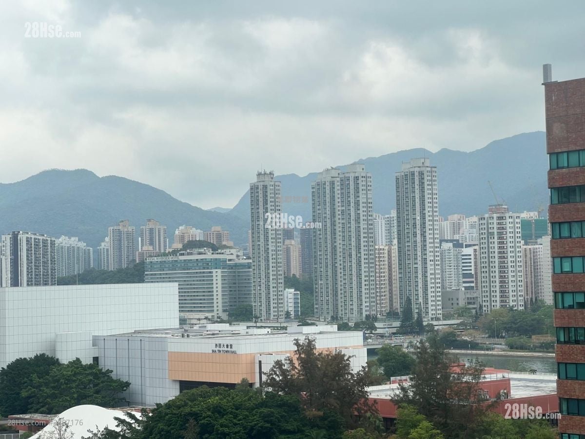 Wai Wah Centre Rental 2 Bedrooms , 1 Bathroom 358 ft²