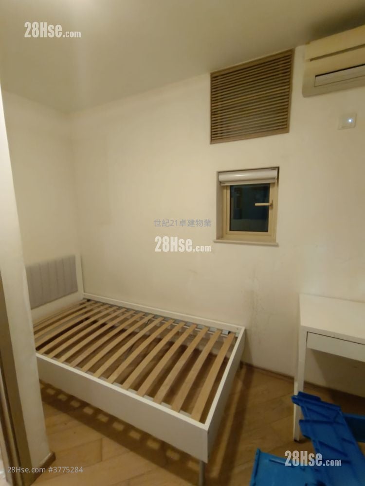 海滨南岸 售盘 3 房 , 2 浴室 593 平方尺