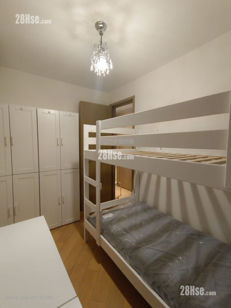 海滨南岸 售盘 3 房 , 2 浴室 593 平方尺