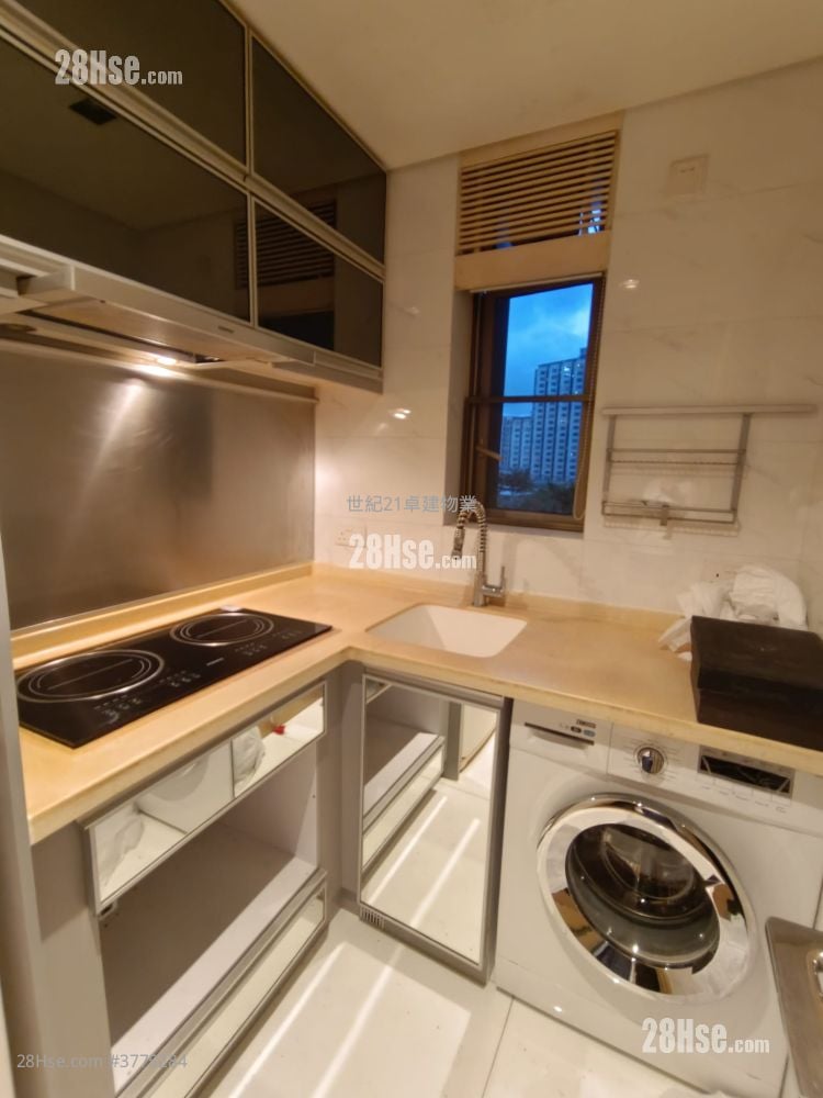 海滨南岸 售盘 3 房 , 2 浴室 593 平方尺