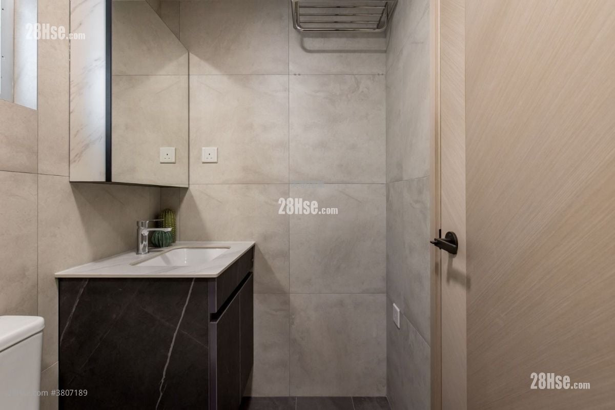 富丽花园 售盘 2 房 431 平方尺