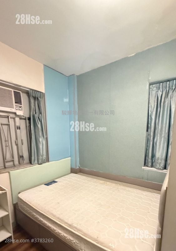 Windsor Mansion Rental 3 Bedrooms , 3 Bathrooms 534 ft²