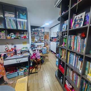 富荣花园 售盘 3 房 , 2 浴室 592 平方尺