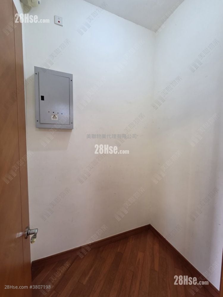 御凯 售盘 3 房 728 平方尺