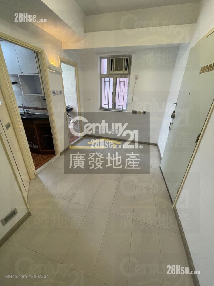 单幢楼房 租盘 1 房 , 1 浴室 216 平方尺