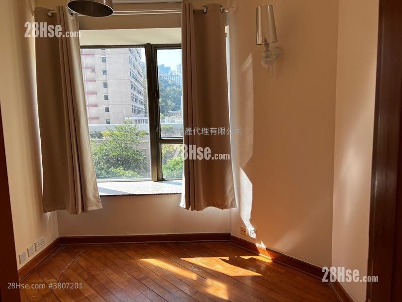 宝翠园 售盘 2 房 , 2 浴室 762 平方尺