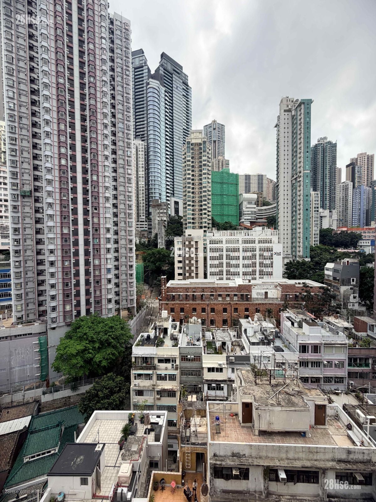 Kam Ho Mansion Rental 203 ft²