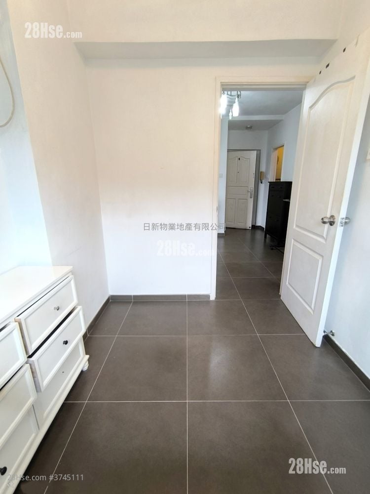 怡樂花園 租盤 2 房 , 1 浴室 335 平方呎