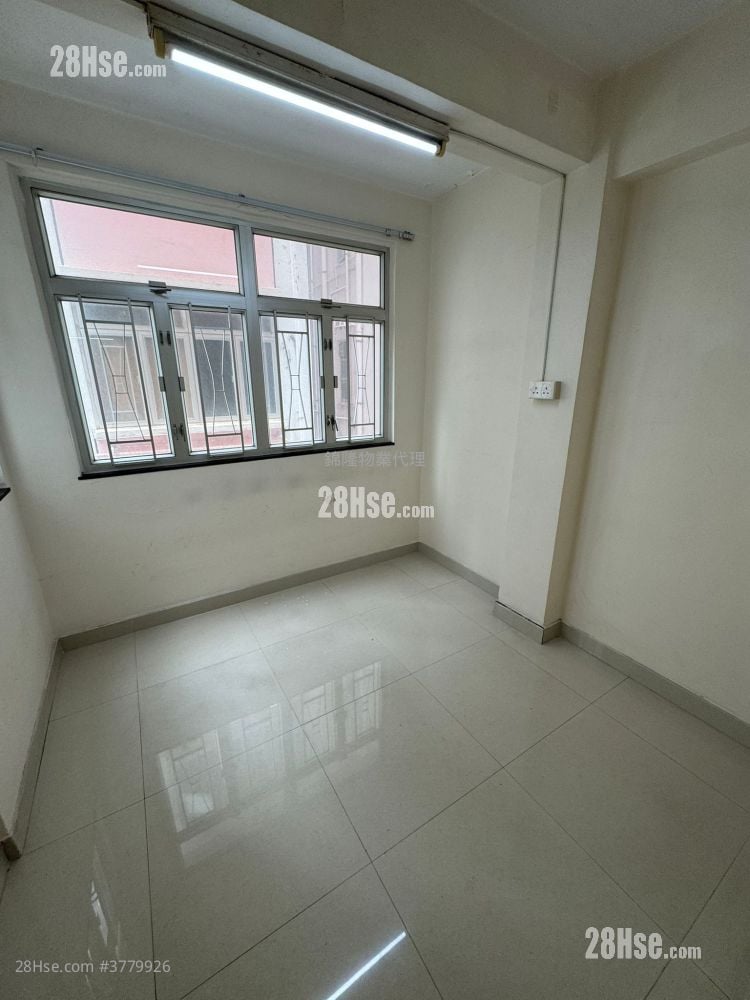 安和园 售盘 3 房 , 3 浴室 490 平方尺