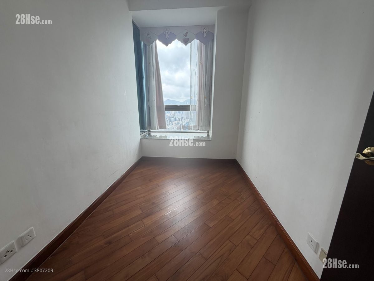 帝峰皇殿 租盘 5+ 房 , 3 浴室 1,438 平方尺