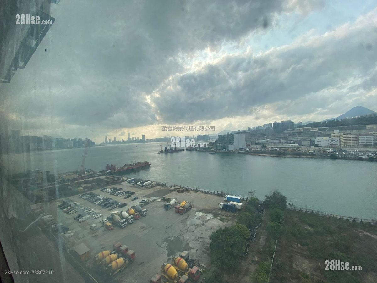 Yau Tong Industrial City Rental Studio