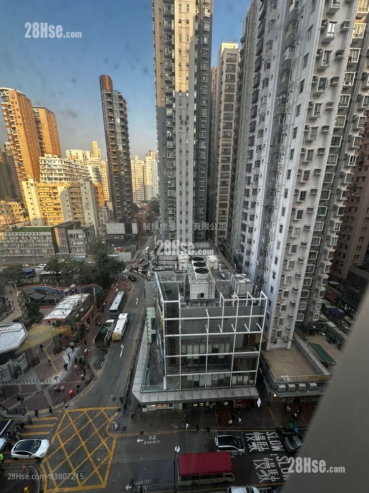 Foo Tat Building Rental 2 Bedrooms , 1 Bathroom 306 ft²