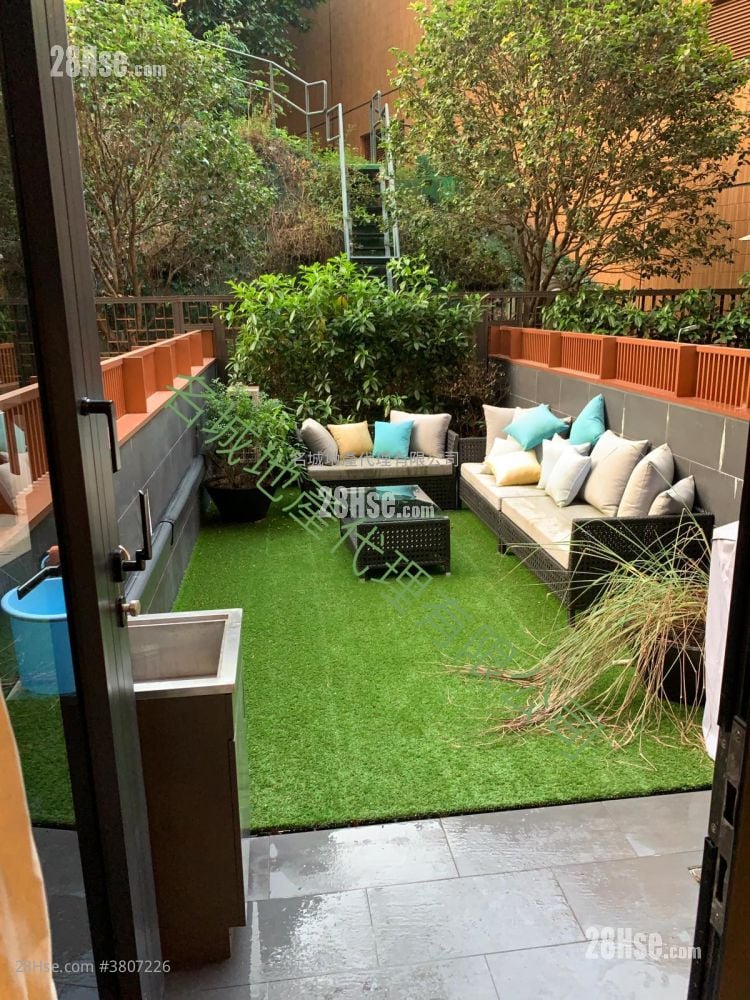 荟荞 售盘 524 平方尺