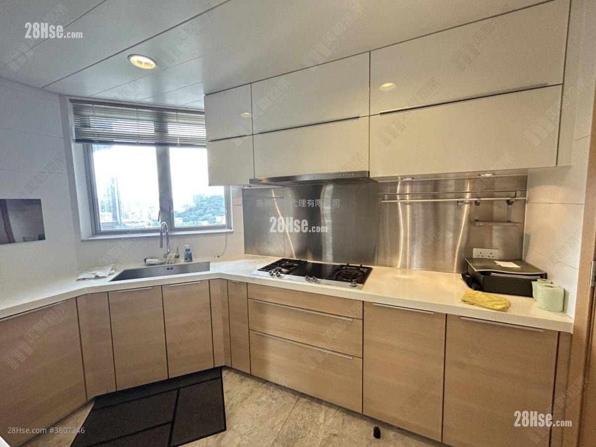 Kadoorie Hill 租盘 4 房 , 4 浴室 1,456 平方尺