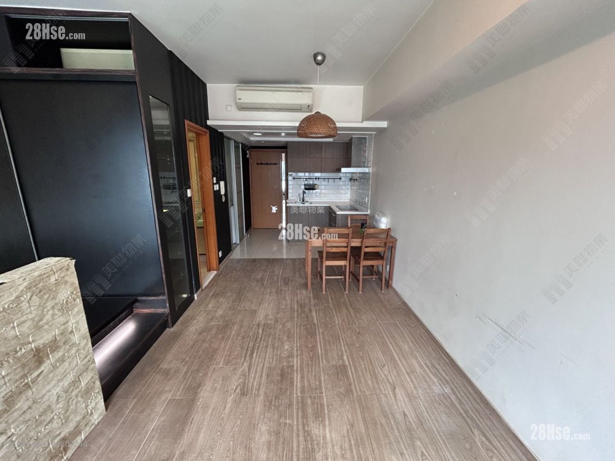 爵悦庭 售盘 1 房 384 平方尺