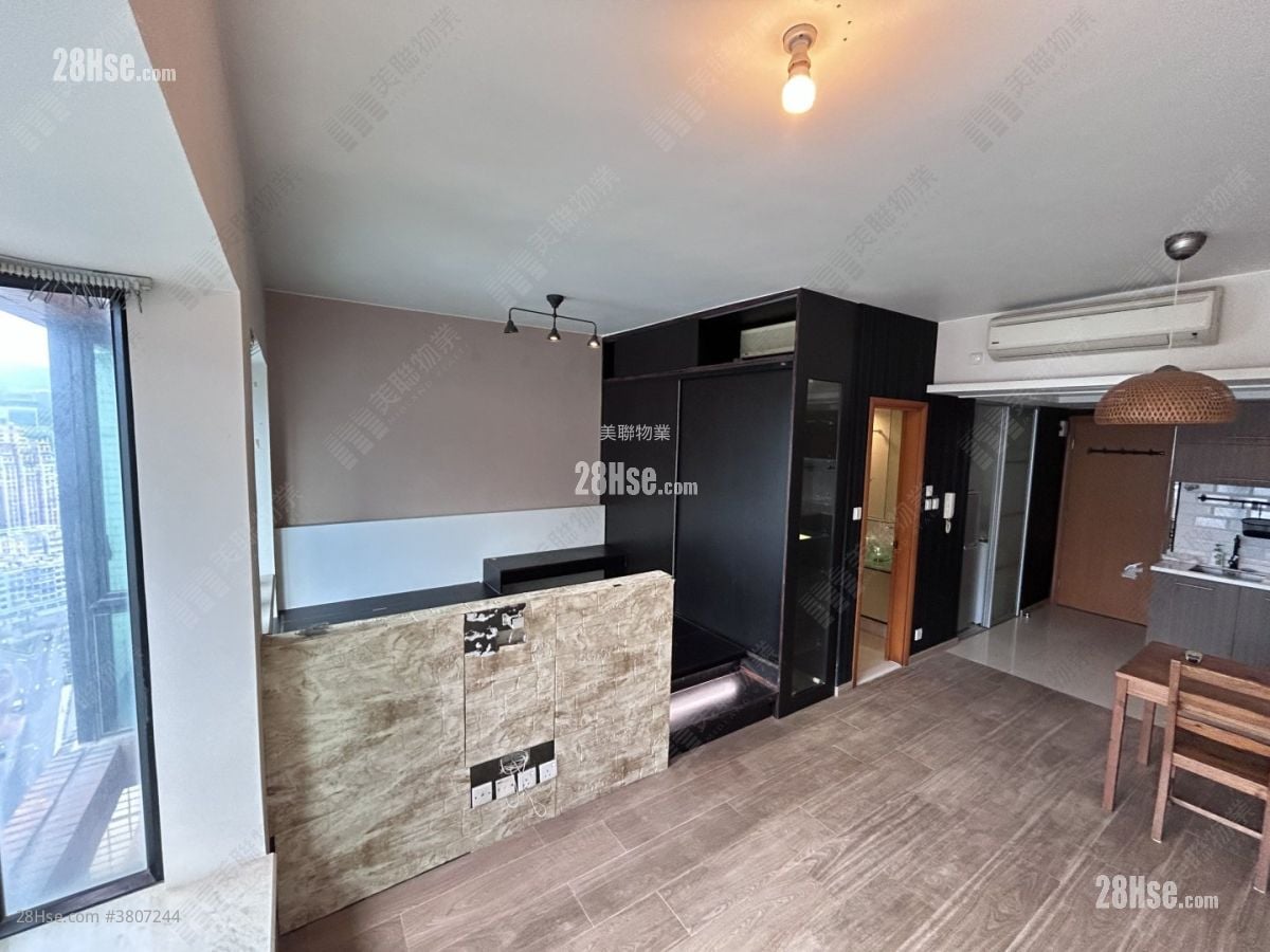 爵悦庭 售盘 1 房 384 平方尺