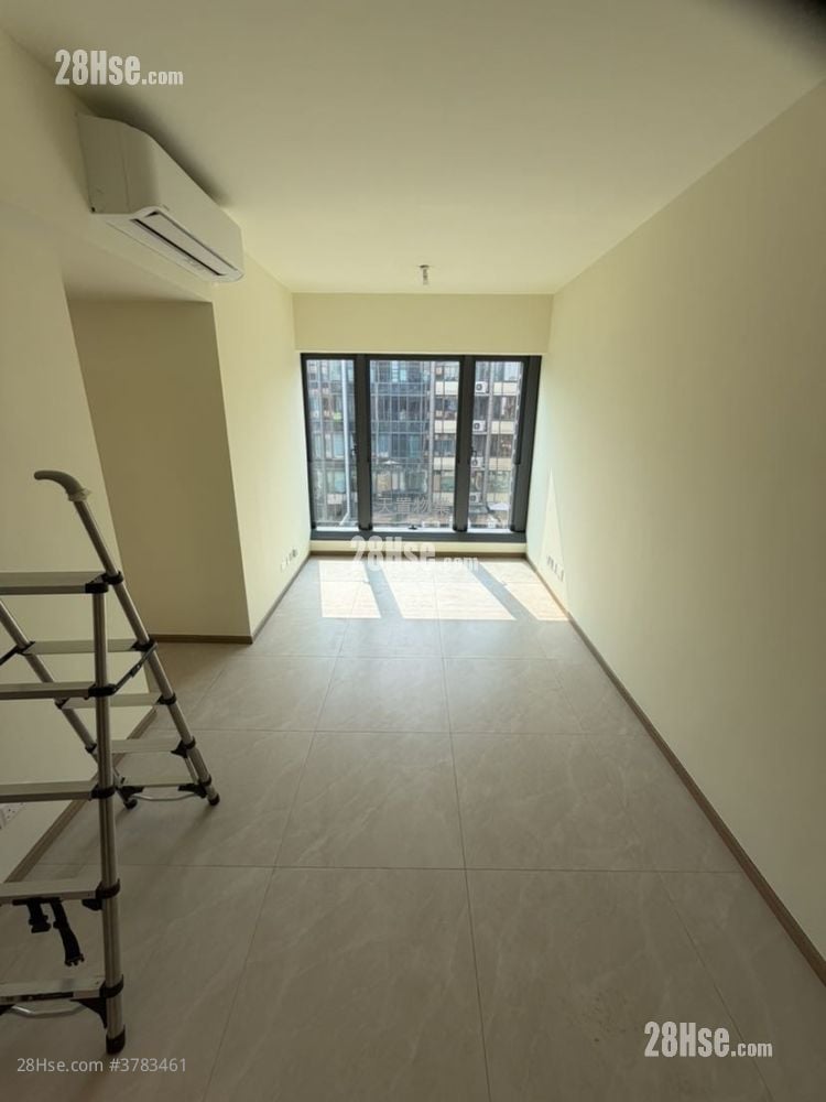 #Lyos Rental Studio , 1 Bathroom 460 ft²