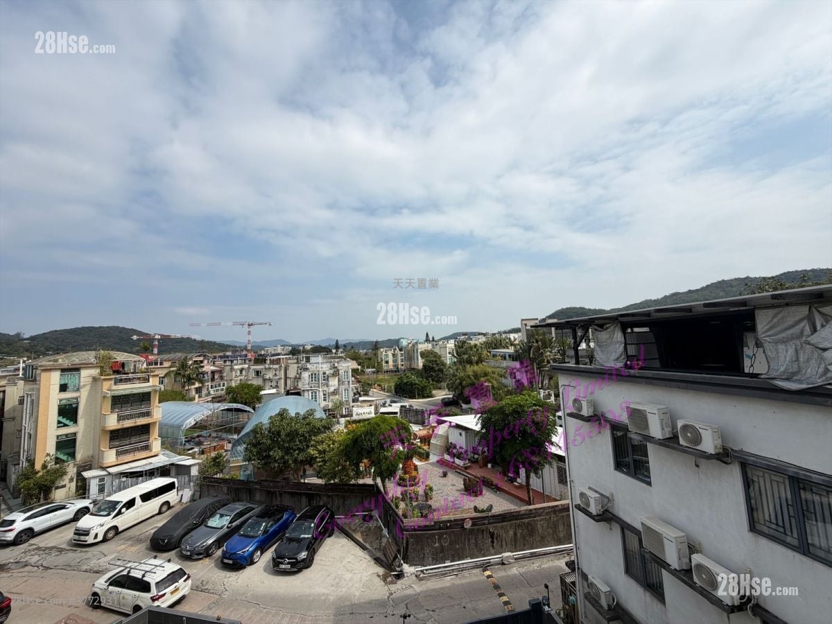 村屋 售盘 3 房 , 2 浴室