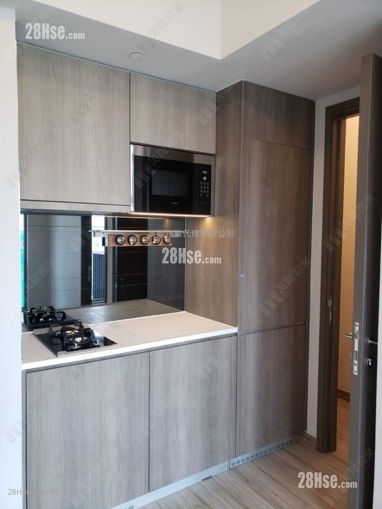 Park One Sell 2 Bedrooms 366 ft²