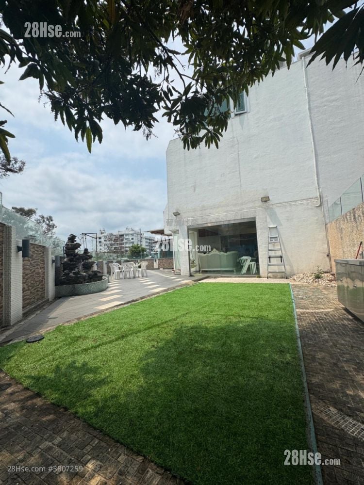 青丽湾别墅 售盘 4 房 , 3 浴室 1,371 平方尺