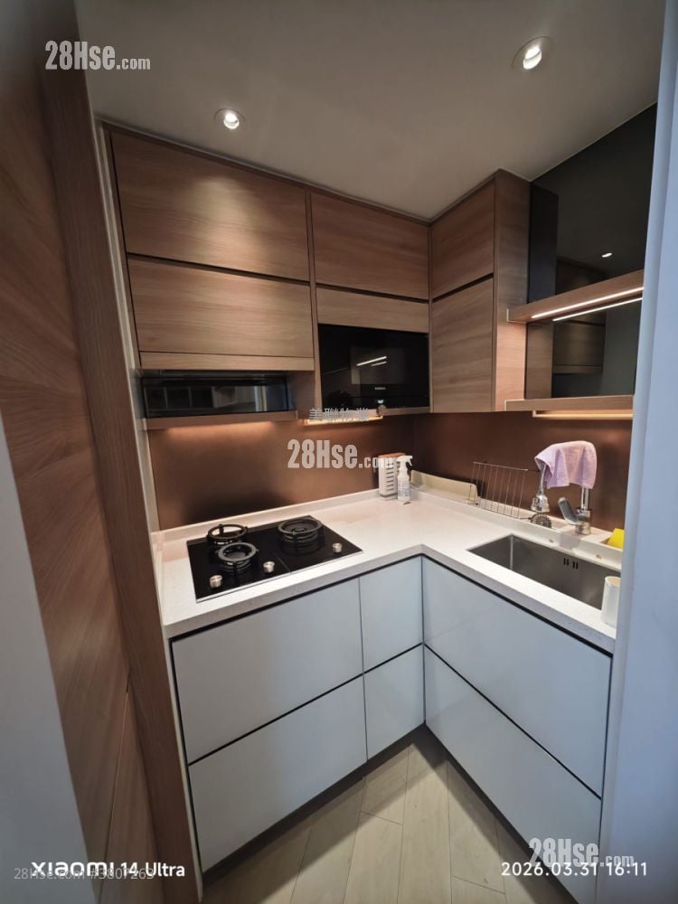 高临 租盘 3 房 , 1 浴室 569 平方尺