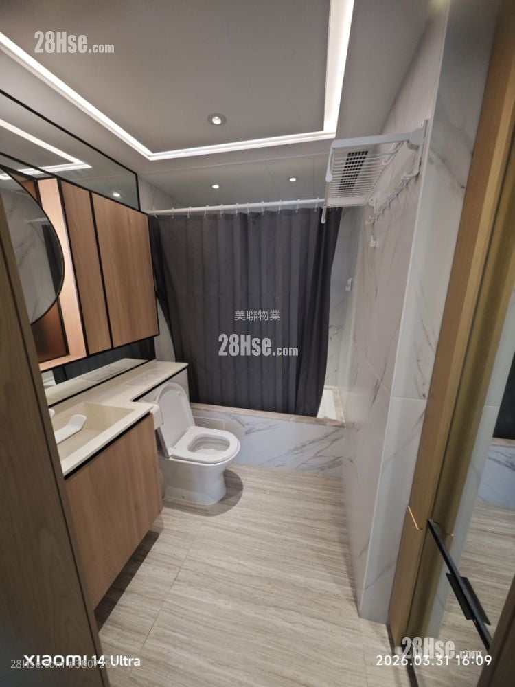 高临 租盘 3 房 , 1 浴室 569 平方尺