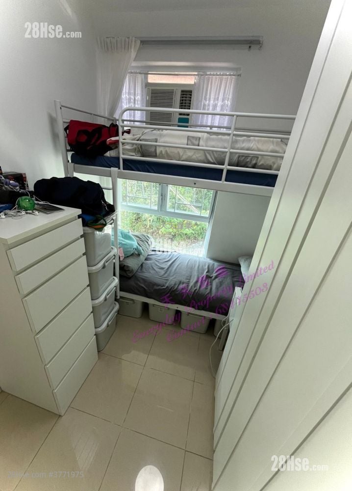 Village Sell 3 Bedrooms , 2 Bathrooms