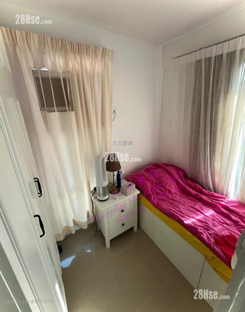 Village Sell 3 Bedrooms , 2 Bathrooms