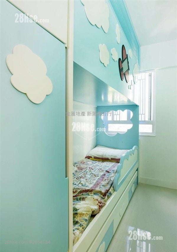 龙蟠苑 售盘 2 房 , 1 浴室 426 平方尺