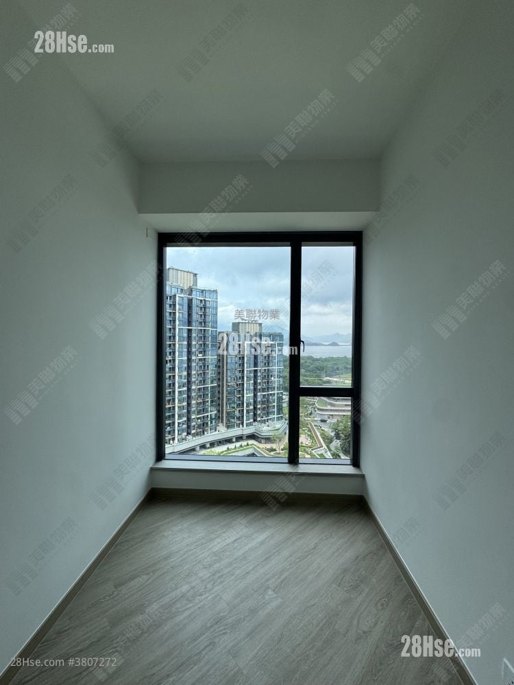 Sierra Sea 售盘 2 房 , 1 浴室 489 平方尺