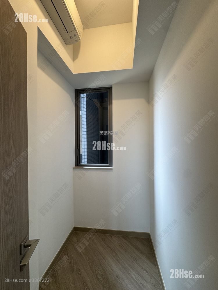 Sierra Sea 售盘 2 房 , 1 浴室 489 平方尺