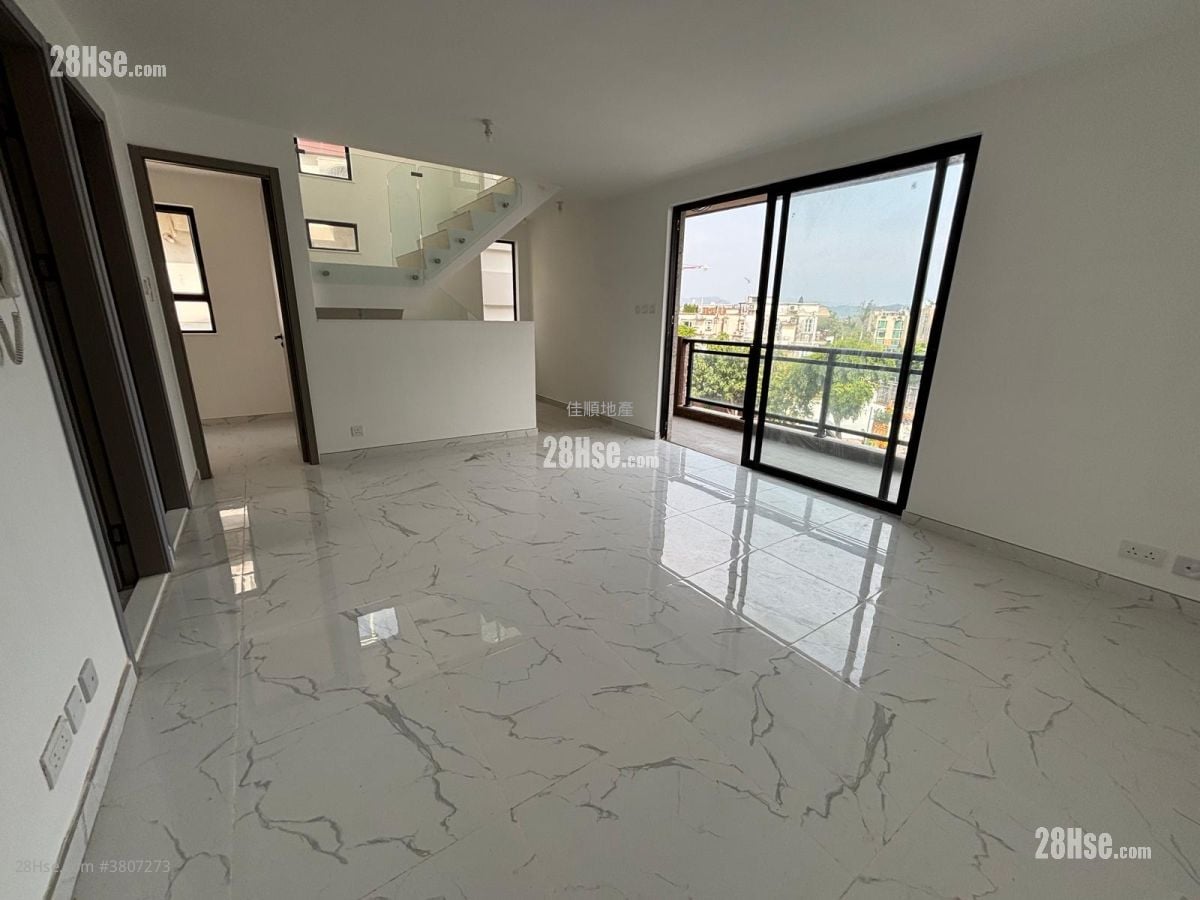 村屋 售盤 3 房 , 2 浴室