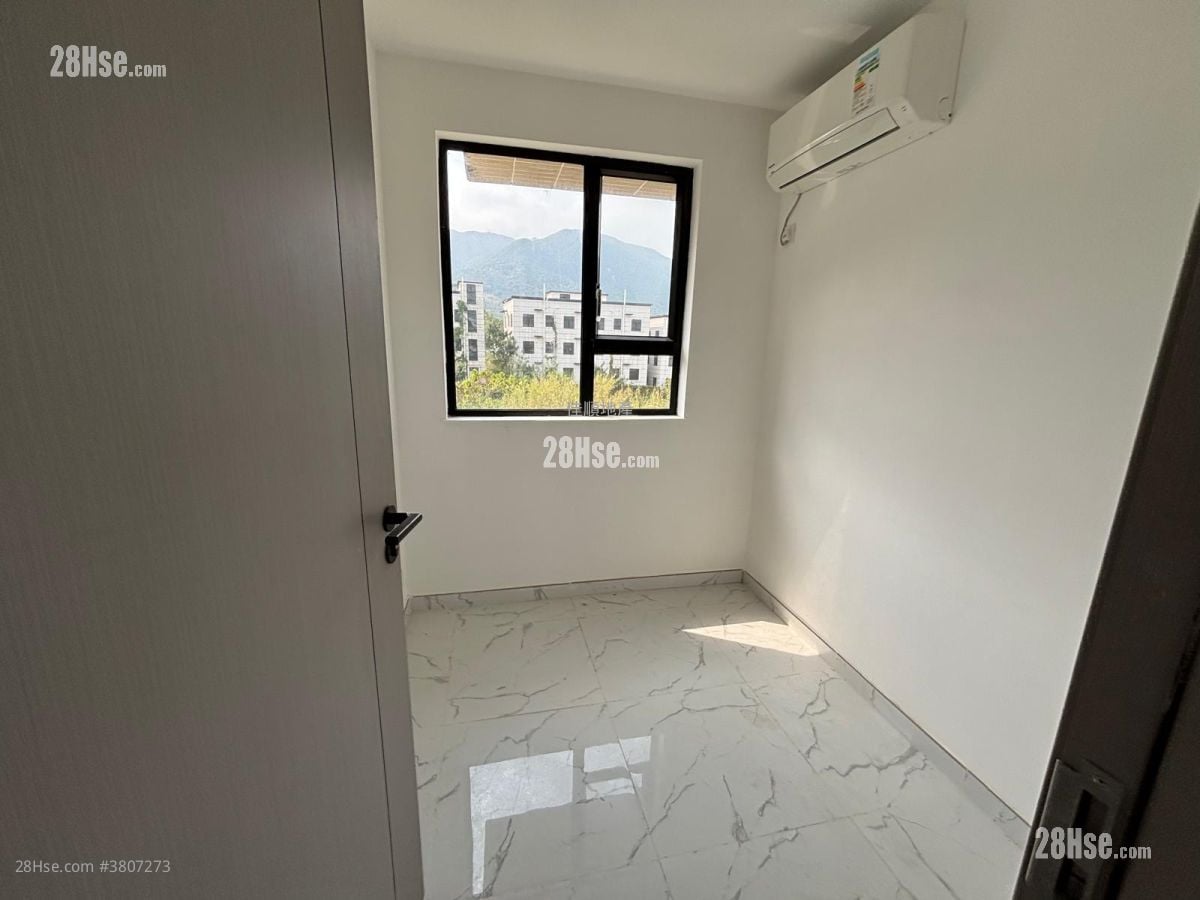 村屋 售盤 3 房 , 2 浴室