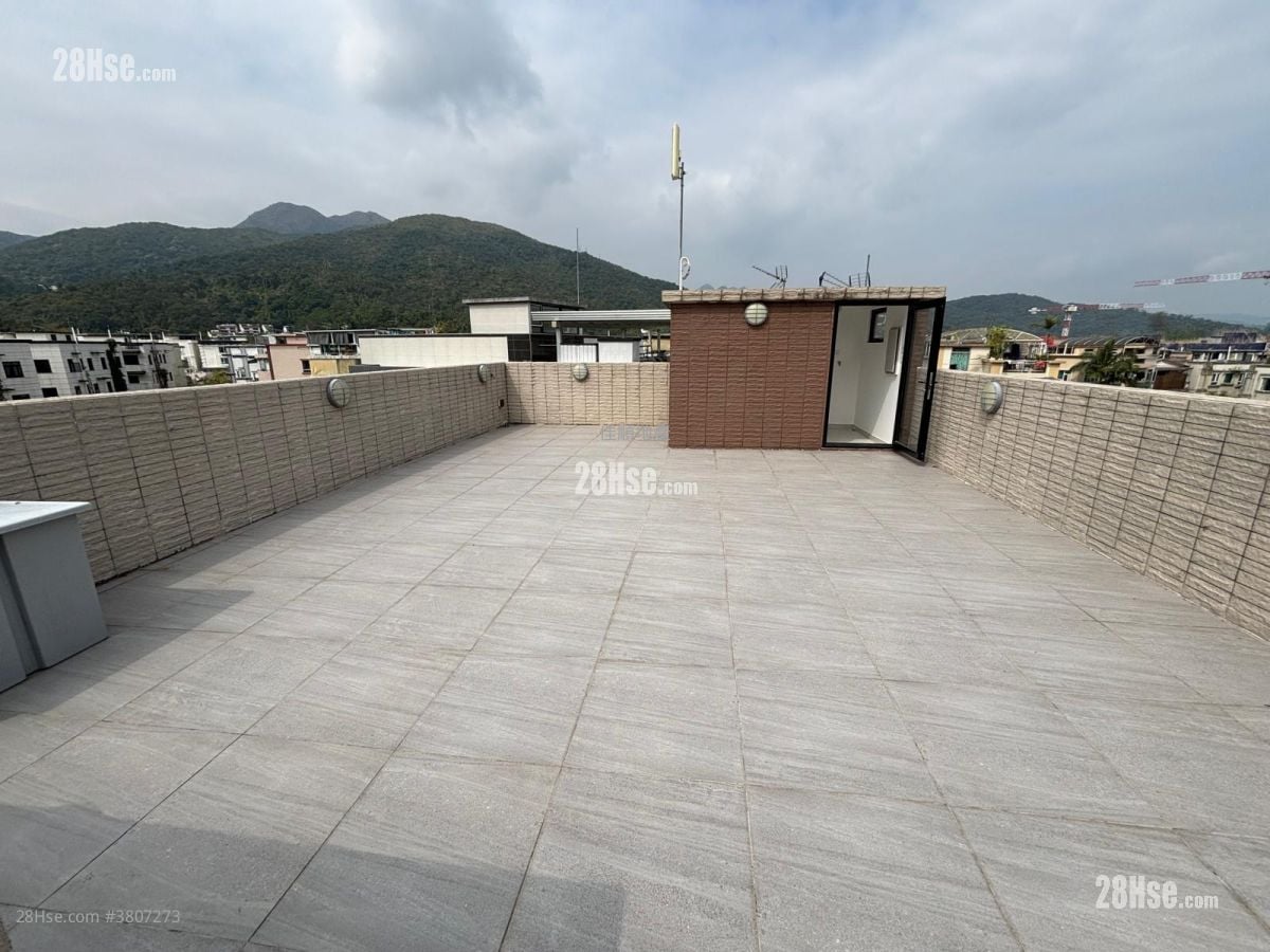 村屋 售盤 3 房 , 2 浴室