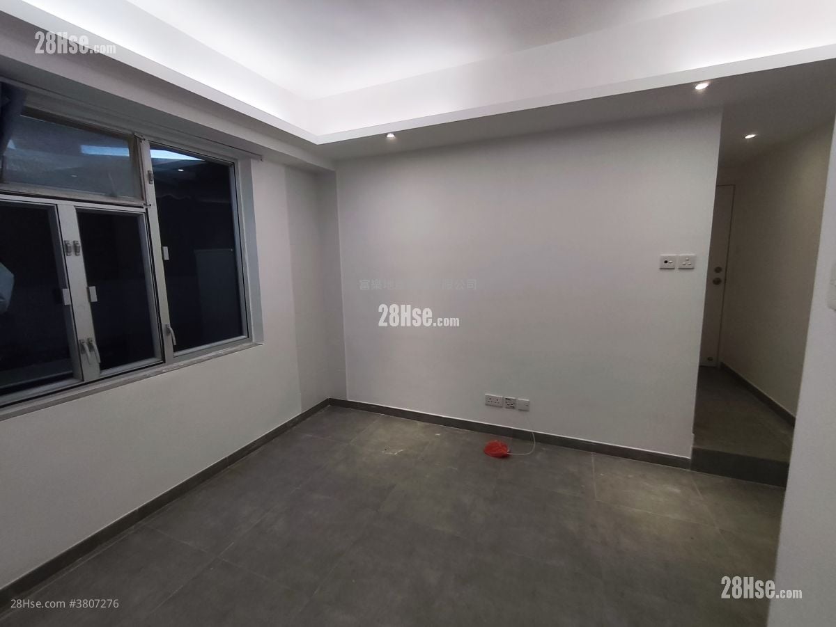 Apartment Rental 1 Bedroom , 1 Bathroom 110 ft²