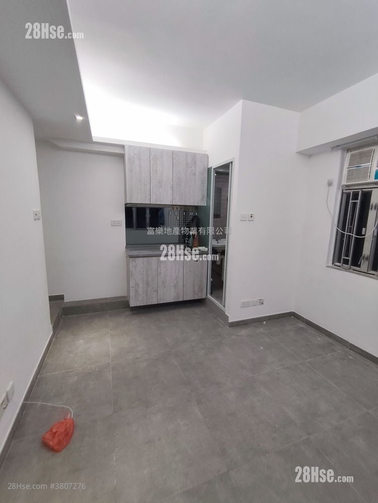 Apartment Rental 1 Bedroom , 1 Bathroom 110 ft²