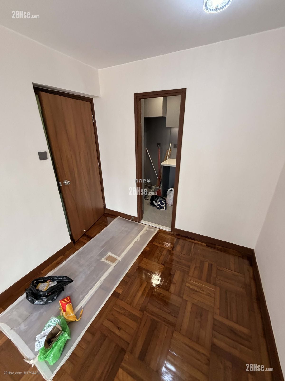 Nan Fung Sun Chuen Rental 2 Bedrooms , 1 Bathroom 391 ft²