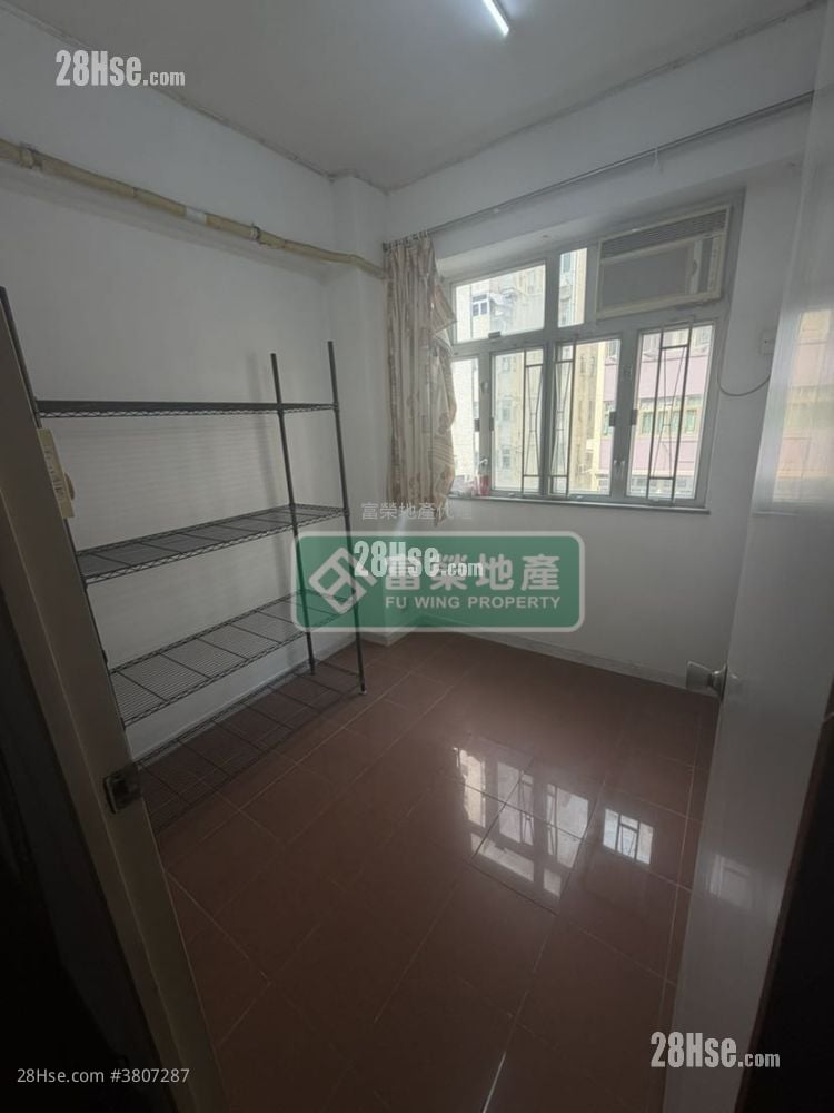楓華樓 售盤 2 房 , 1 浴室 397 平方呎