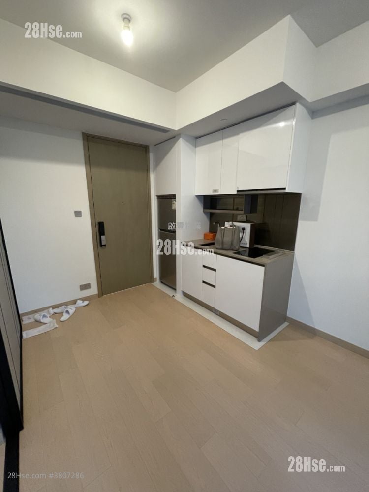 K. Summit Rental 1 Bedroom , 1 Bathroom 293 ft²